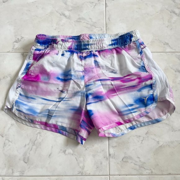 Set of PUMA Graphic Tee Shirt XL & Athletic Active Old Navy Shorts Girls Large - Picture 5 of 8